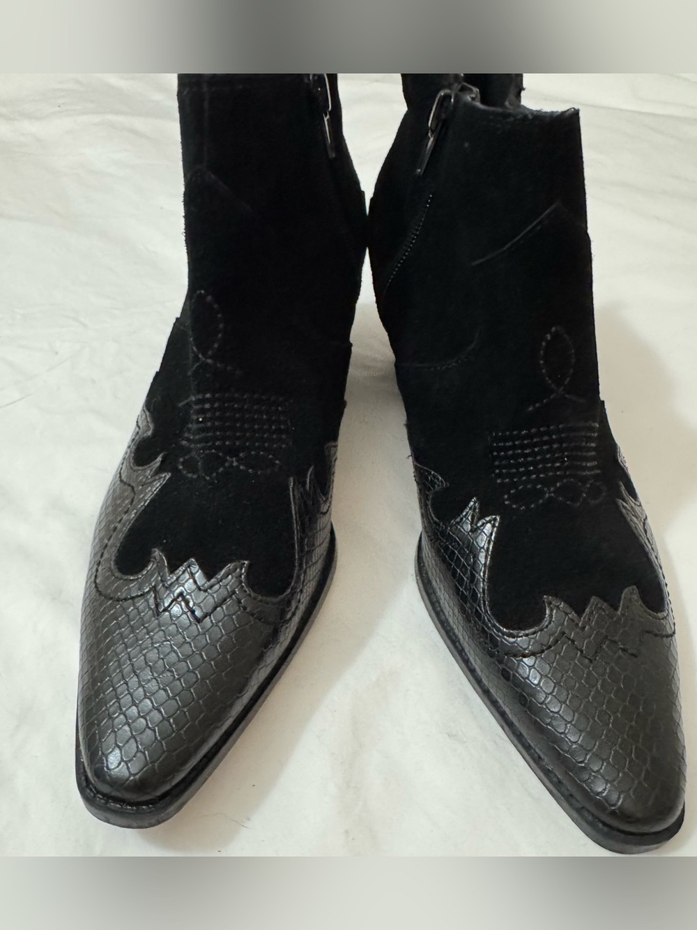 Zara 100% Real Leather Ankle Black Boots 9 Low Heel Cowboy Suede Booties Shoes